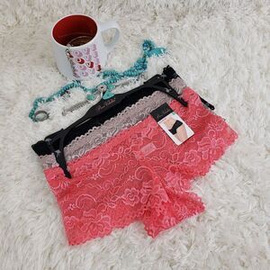 Prima Valentina CHEEKY SMALL Multicolor 3 pack lace mesh Intimates